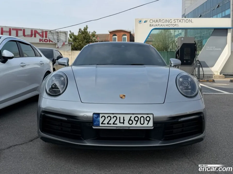 Porsche 911 4S 2024 — миниатюра 3