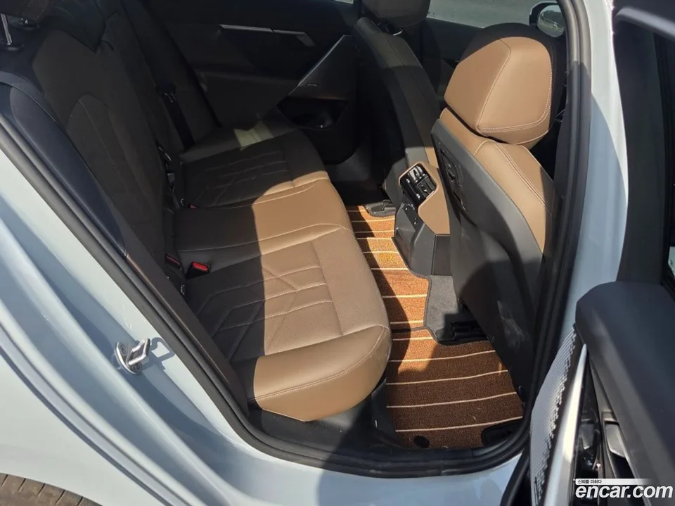 BMW 5 Series 523d M 2025 — миниатюра 5