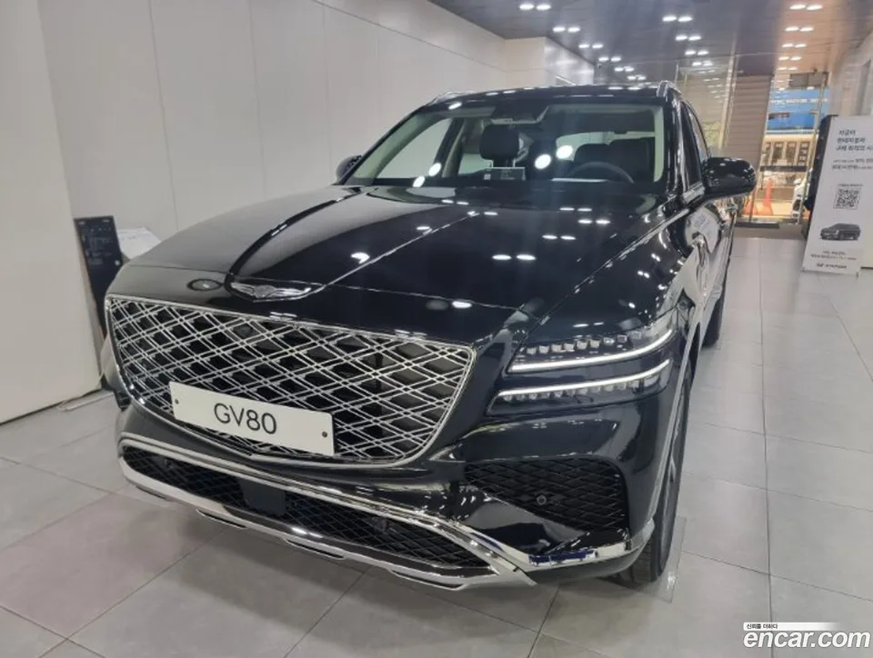 Genesis GV80 2.5T AWD 2025 — фото 1, купить с доставкой в Москву