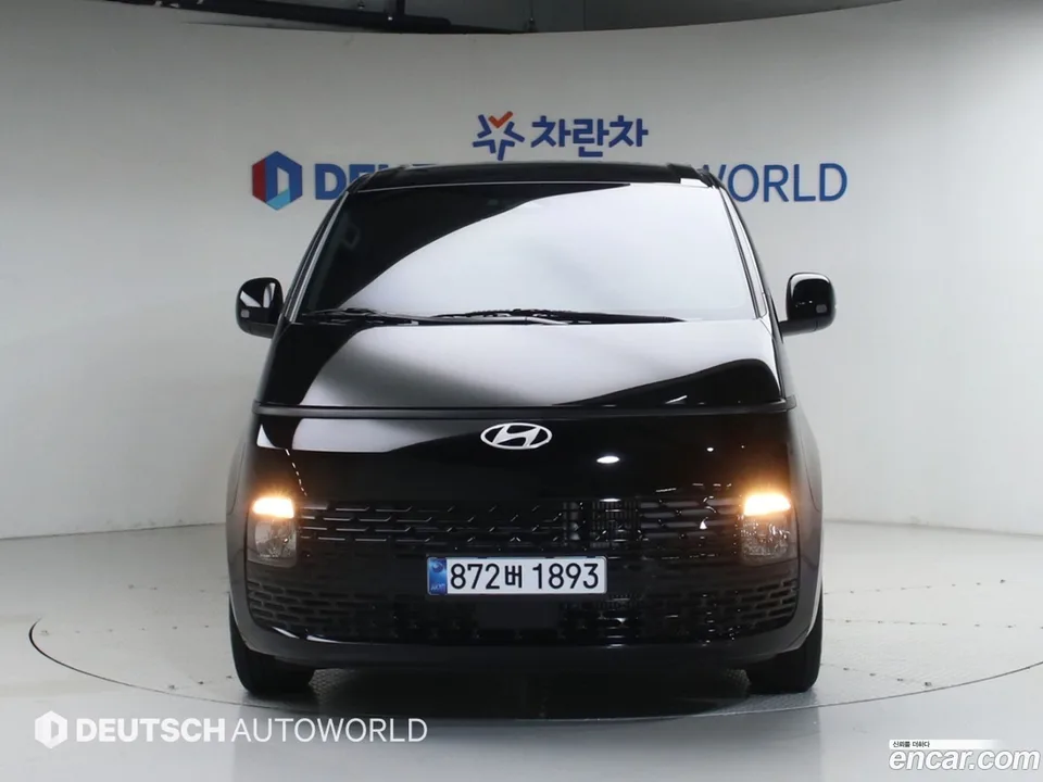 Hyundai Staria 3 2025 — миниатюра 3