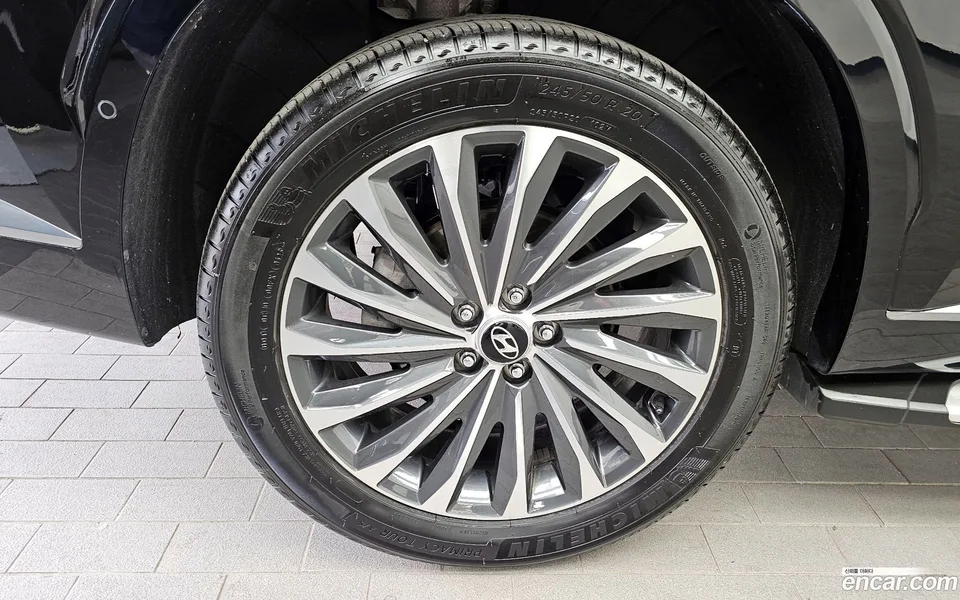 Hyundai Palisade 3.8 2WD 2023 — миниатюра 5