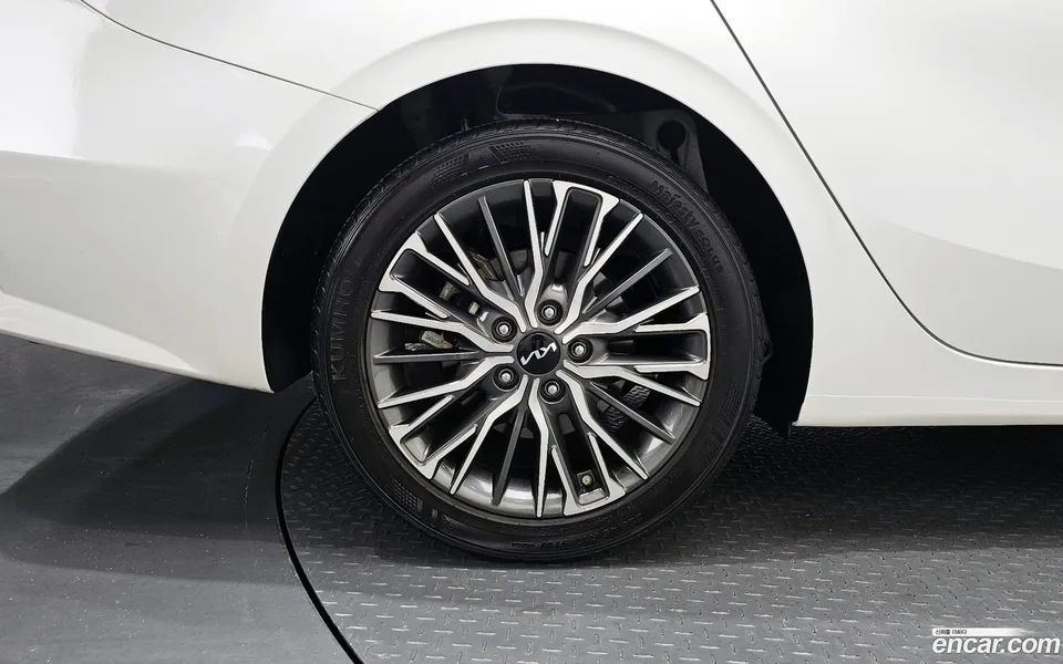 Kia K3 1.6 2022 — миниатюра 5