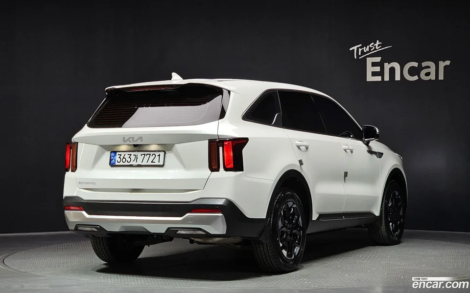 Kia Sorento 2.2 2WD 2024 — миниатюра 2
