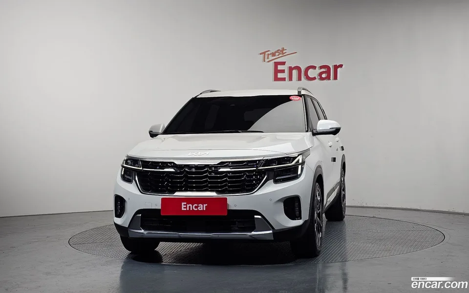 Kia Seltos 1.6 2WD 2023 — миниатюра 3