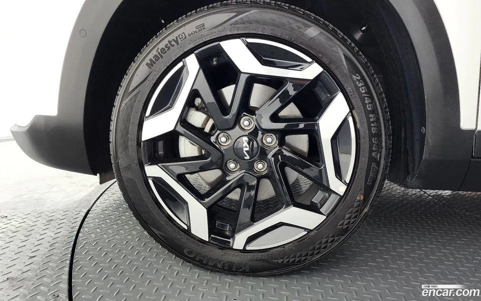 Kia Seltos 1.6 2WD 2023 — миниатюра 5