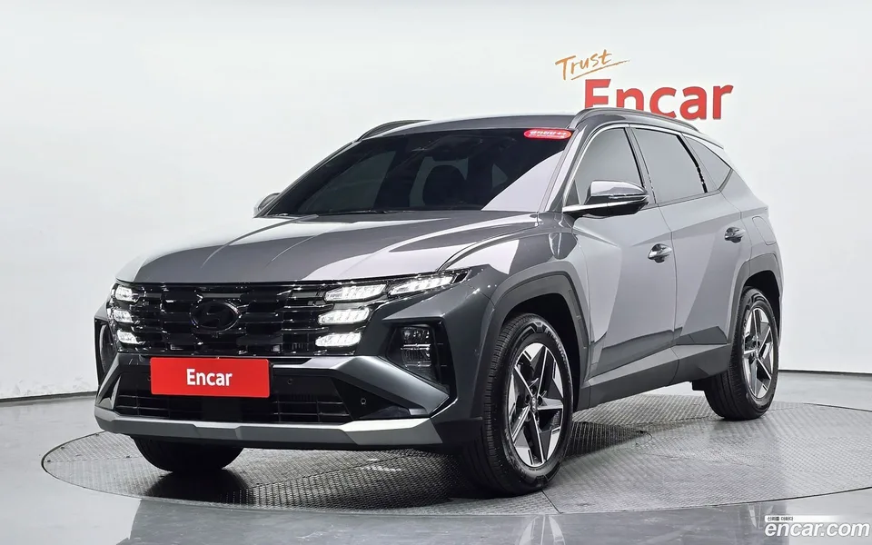 Hyundai Tucson NX4 1.6 2WD 2025 — фото 1, купить с доставкой в Москву
