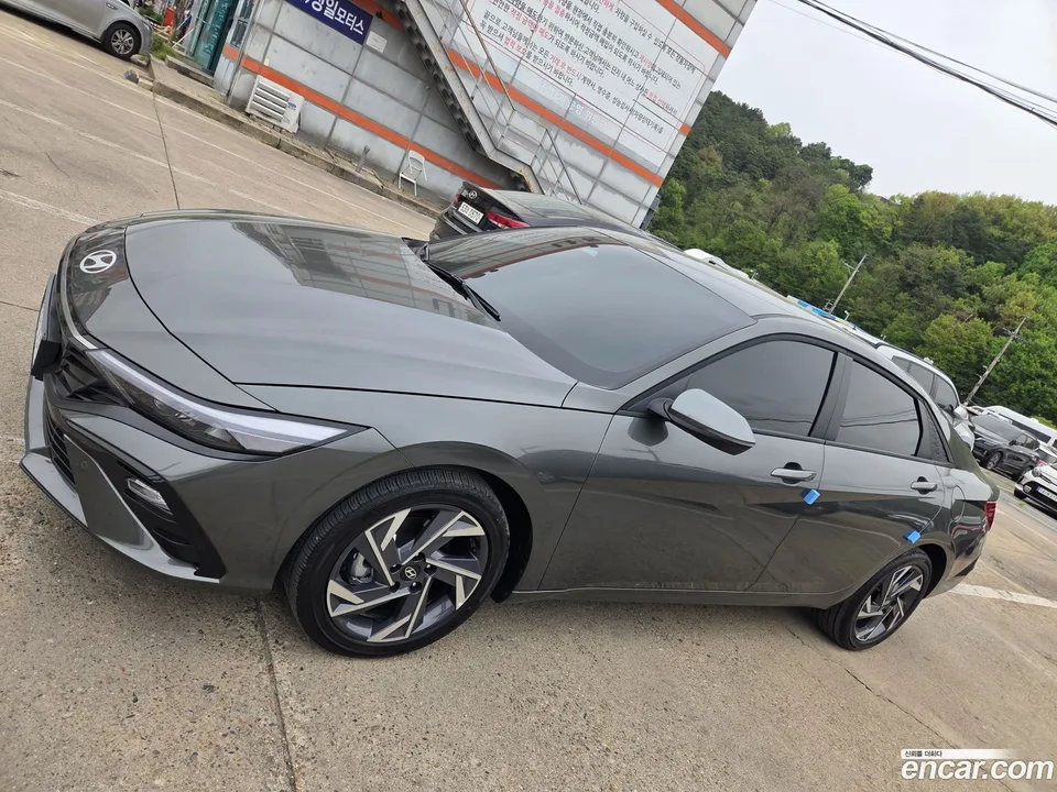Hyundai Avante CN7 1.6 2025 — миниатюра 2
