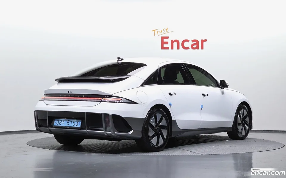 Hyundai Ioniq 6 2022 — миниатюра 2