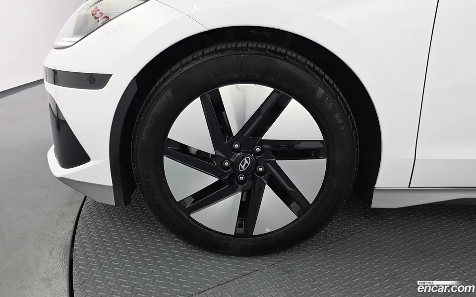Hyundai Ioniq 6 2022 — миниатюра 5