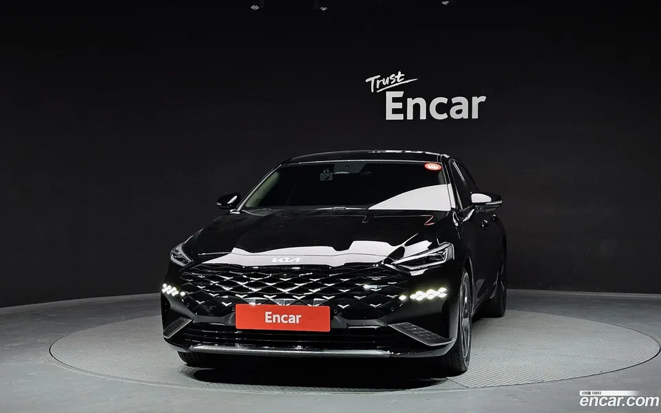 Kia K8 Hybrid 2022 — миниатюра 3