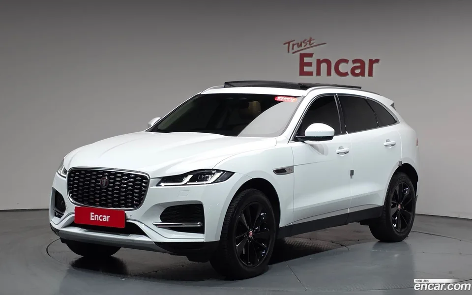 Jaguar F-Pace P 250 SE 2022 — фото 1, купить с доставкой в Москву