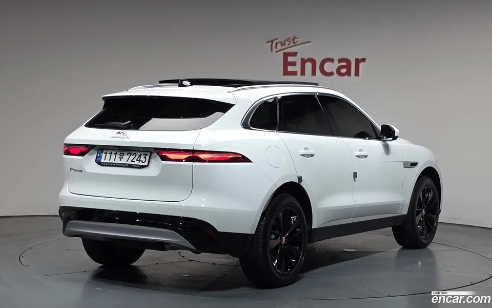 Jaguar F-Pace P 250 SE 2022 — миниатюра 2