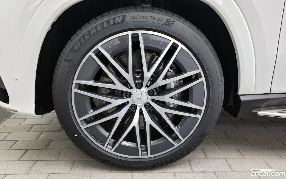 Mercedes-Benz GLE-Class AMG GLE53 4MATIC+ 2025 — миниатюра 5