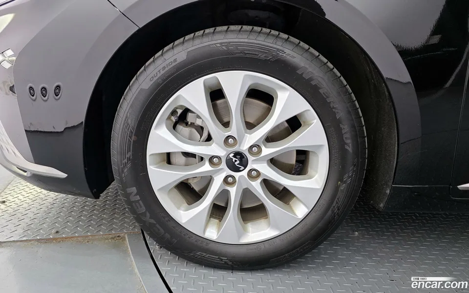 Kia K8 2.5 2WD 2023 — миниатюра 5