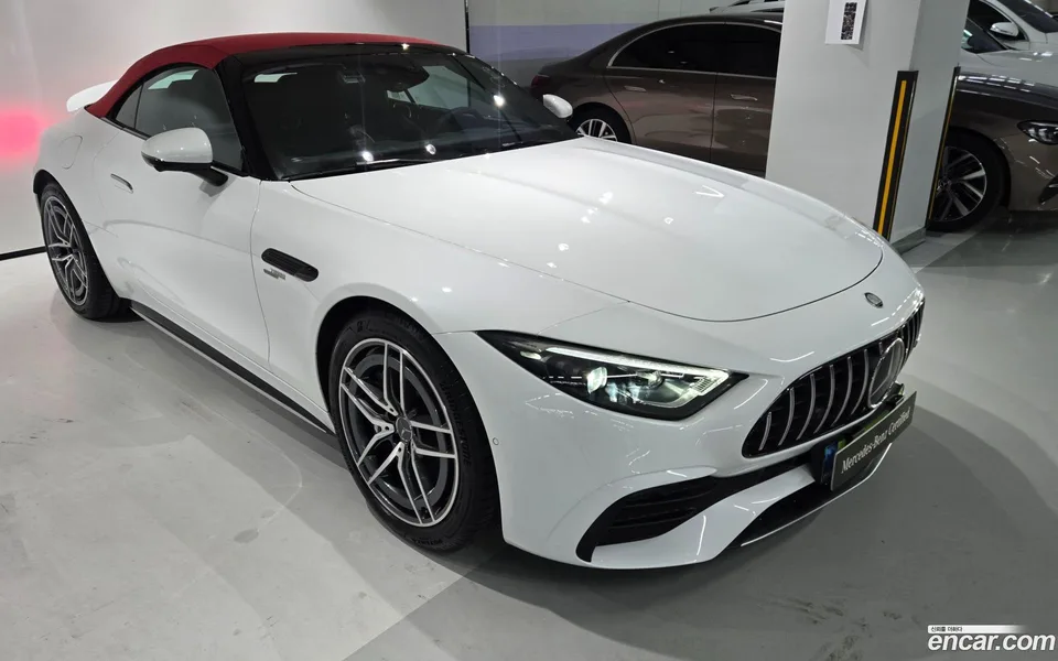 Mercedes-Benz SL-Class AMG SL43 2025 — миниатюра 2