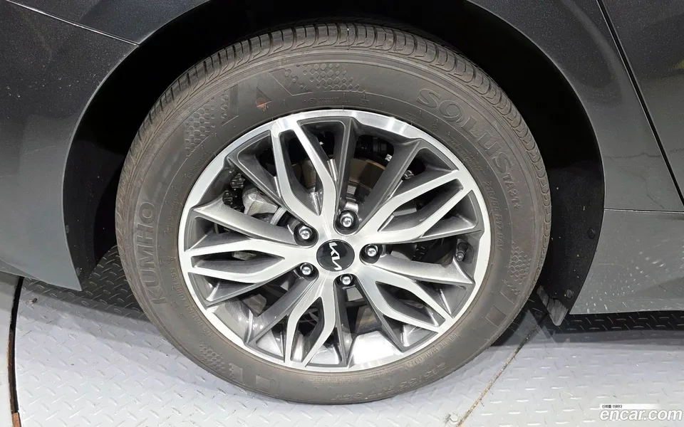Kia K5 2.0 2023 — миниатюра 5