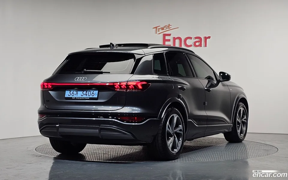 Audi Q6 e- 2025 — миниатюра 2