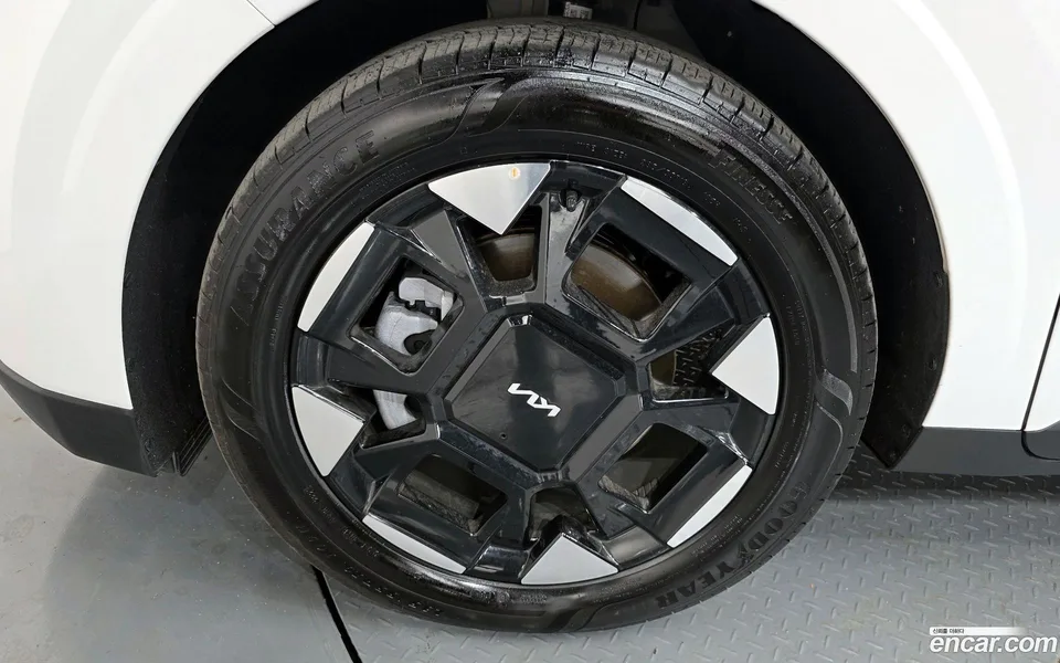 Kia Carnival HEV 9 2025 — миниатюра 5