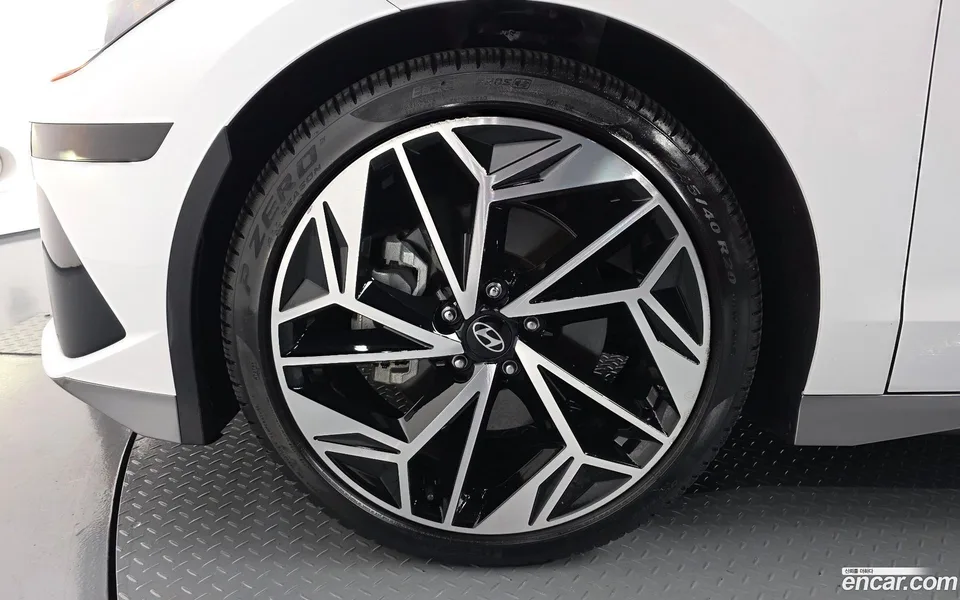Hyundai Ioniq 6 2022 — миниатюра 5