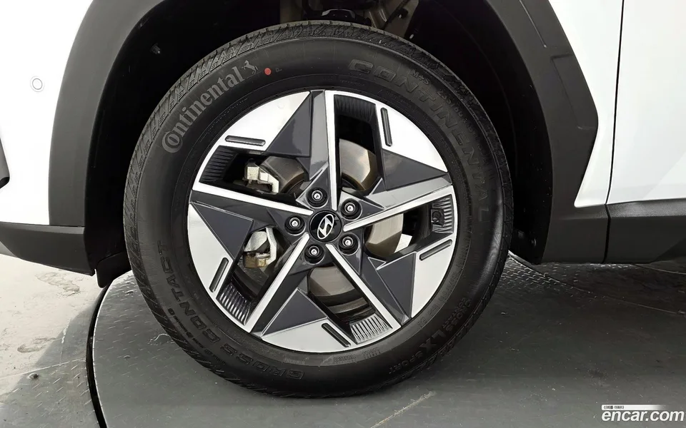 Hyundai Tucson Hybrid NX4 HEV 1.6 4WD 2025 — миниатюра 5