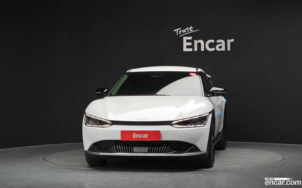 Kia EV6 4WD 2022 — миниатюра 3