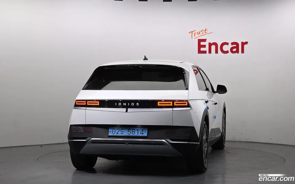 Hyundai Ioniq 5 2024 — миниатюра 4