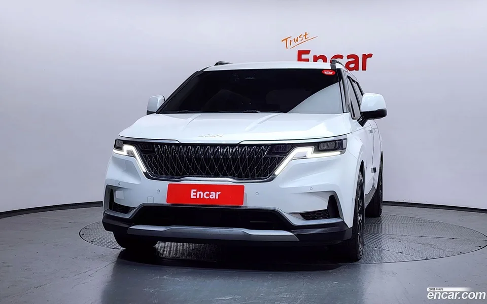 Kia Carnival 11 2023 — миниатюра 3
