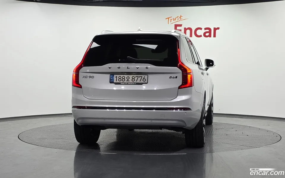 Volvo XC90 B6 2022 — миниатюра 4
