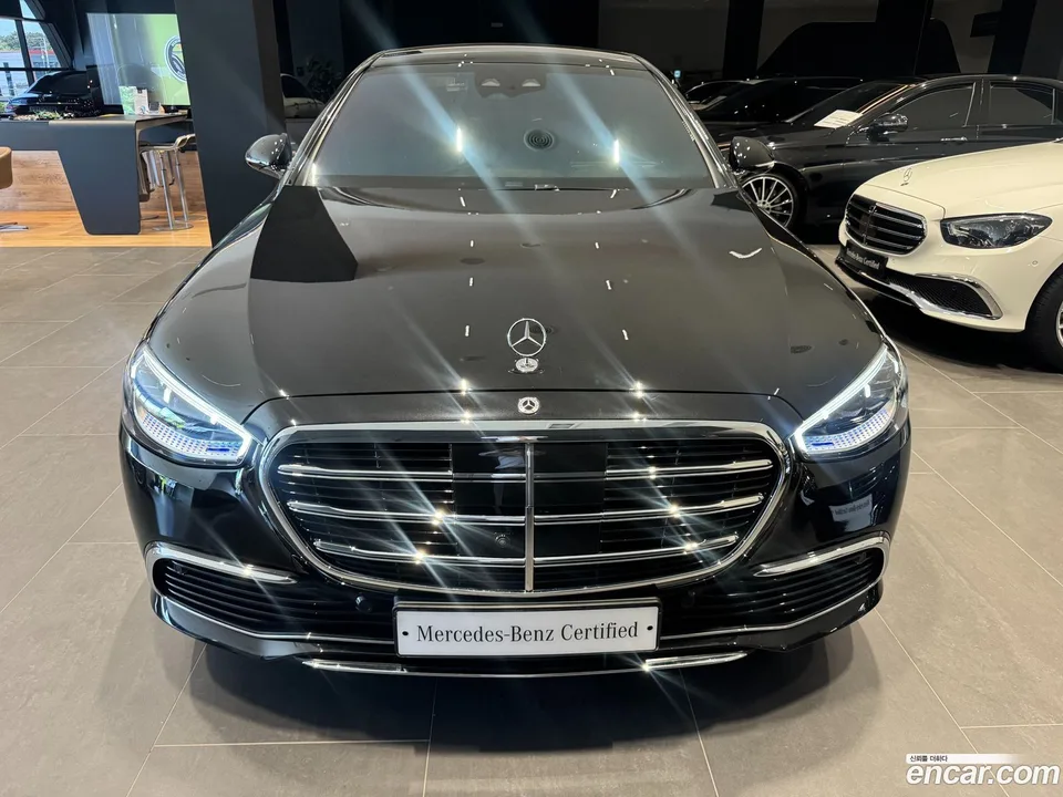 Mercedes-Benz S-Class S580L 4MATIC 2025 — миниатюра 3