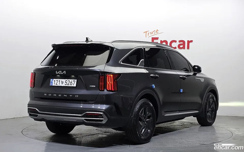 Kia Sorento HEV 1.6 2WD 2022 — миниатюра 2