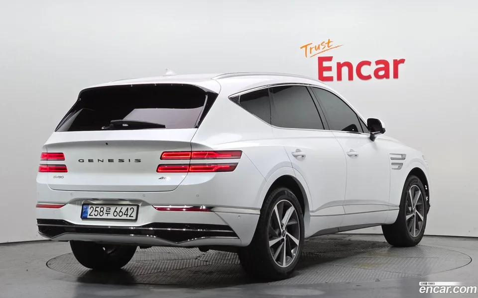 Genesis GV80 2.5T AWD 2024 — миниатюра 2
