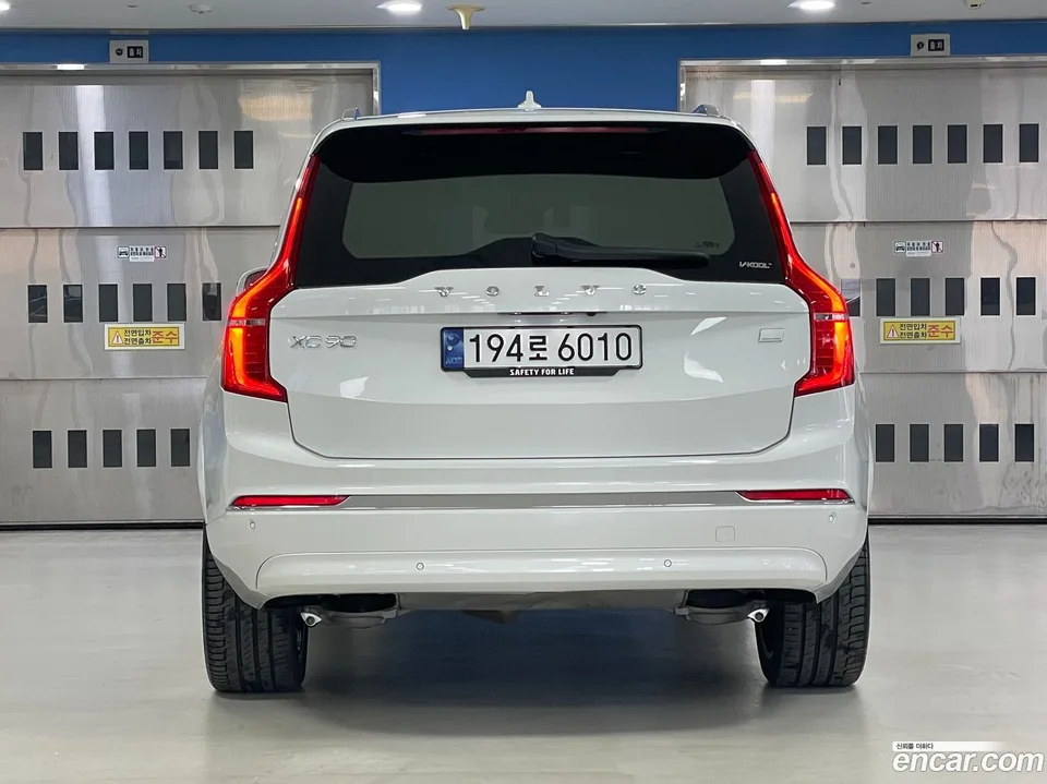 Volvo XC90 T8 2024 — миниатюра 4