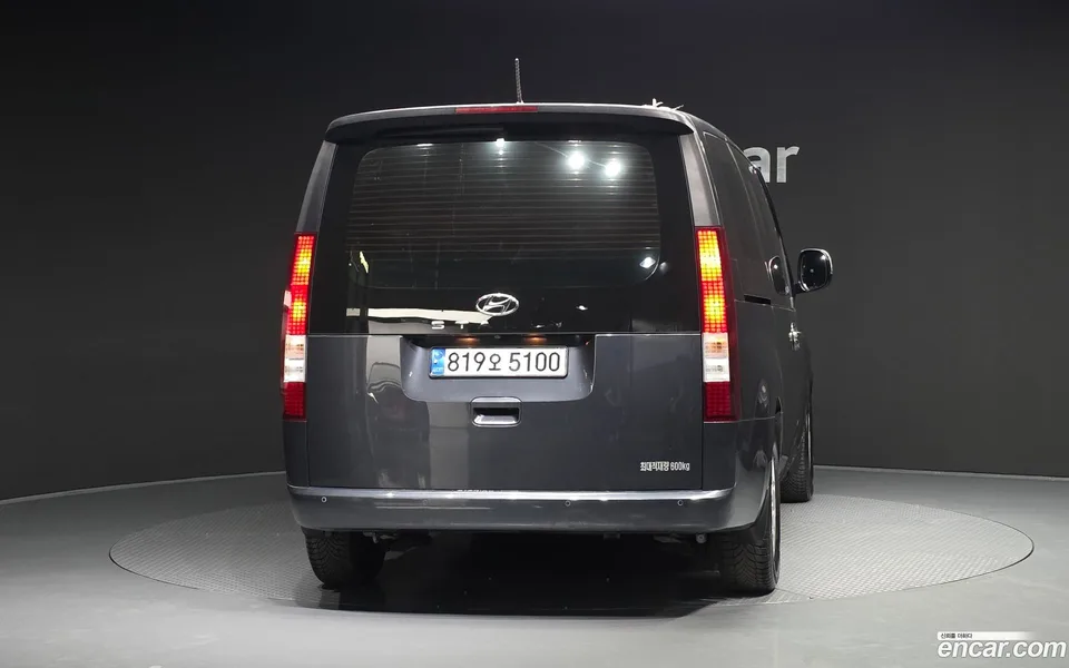 Hyundai Staria 5 2022 — миниатюра 4