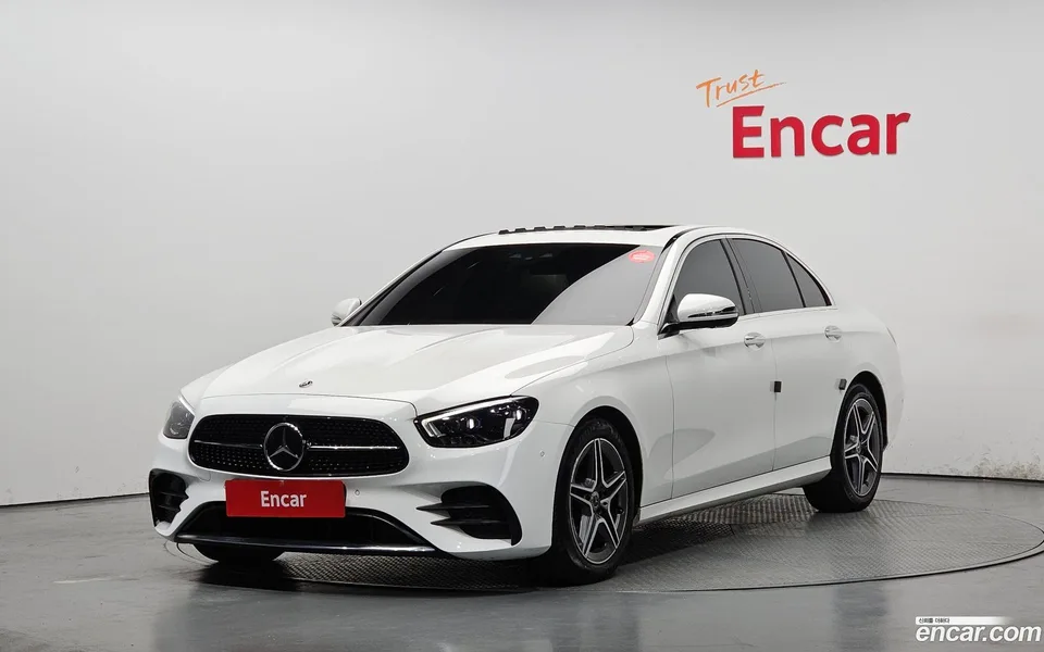 Mercedes-Benz E-Class E250 AMG Line 2023 — фото 1, купить с доставкой в Москву