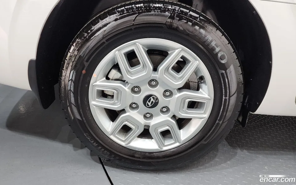 Hyundai Staria 3 2025 — миниатюра 5