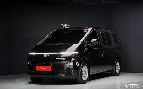 Hyundai Staria 2025 купить в Москве