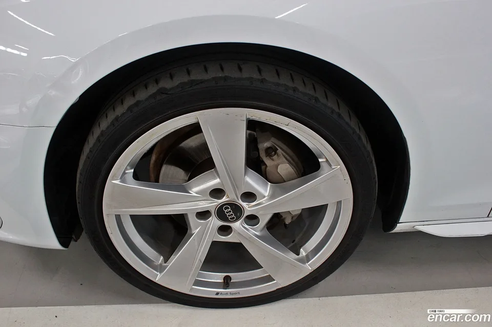 Audi A4 40 TDI 2022 — миниатюра 5