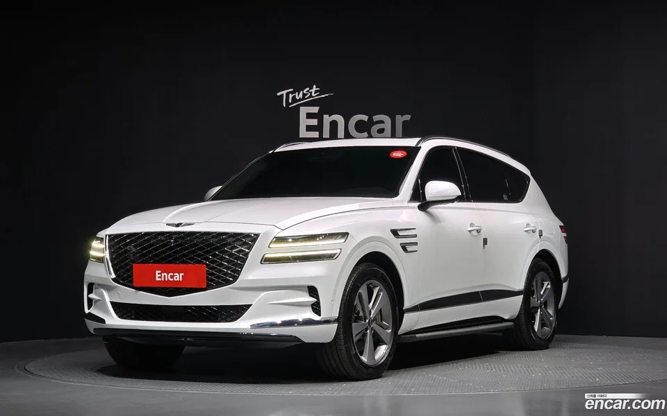 Genesis GV80 2.5T AWD 2022 — фото 1, купить с доставкой в Москву