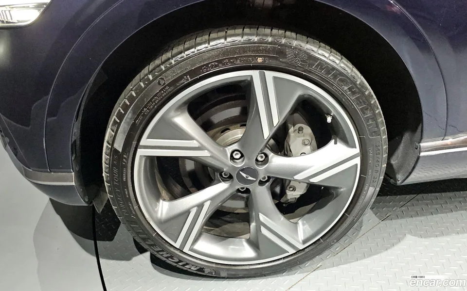 Genesis GV80 2.5T 2WD 2024 — миниатюра 5