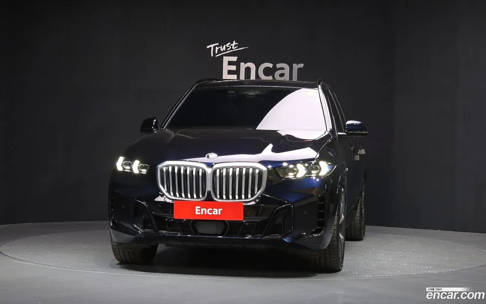 BMW X5 xDrive 40i M 2024 — миниатюра 3
