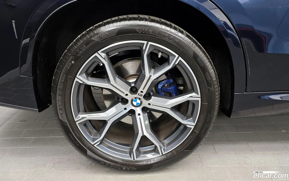 BMW X5 xDrive 40i M 2024 — миниатюра 5