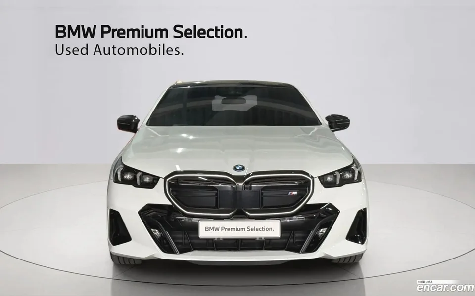 BMW i5 M60 xDrive 2024 — миниатюра 3
