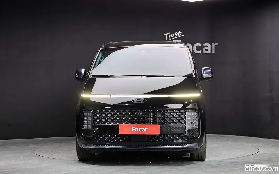 Hyundai Staria HEV 1.6 9 2025 — миниатюра 3