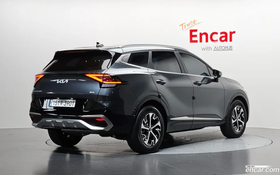 Kia Sportage Hybrid 2WD 2024 — миниатюра 2