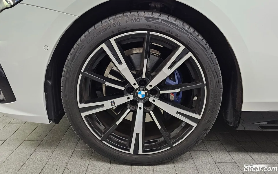 BMW 5 Series 530i xDrive M 2024 — миниатюра 5