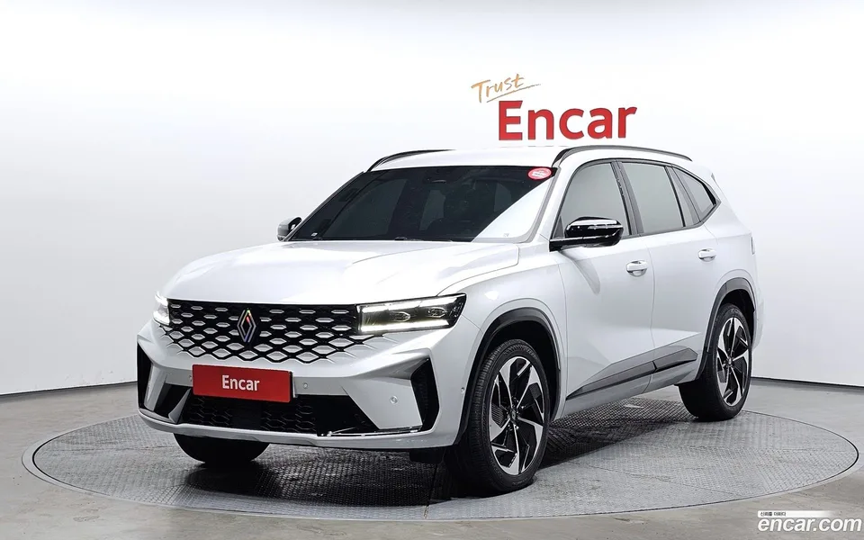 Renault Samsung Grand Koleos 1.5 E-TECH 2WD 2024 — фото 1, купить с доставкой в Москву