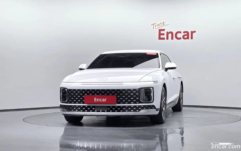 Hyundai Grandeur Hybrid 2024 — миниатюра 3
