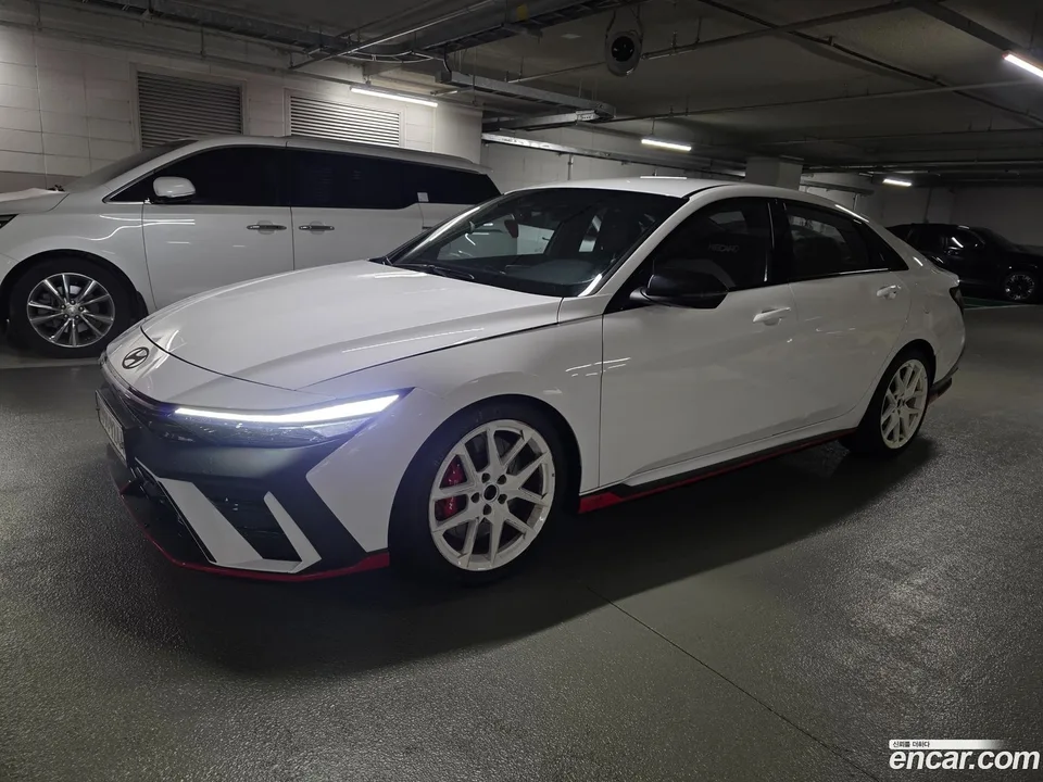 Hyundai Avante CN7 2.0 N 2023 — миниатюра 2