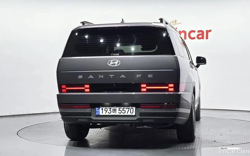 Hyundai Santa Fe HEV 1.6 2WD 2025 — миниатюра 4