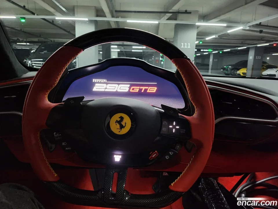 Ferrari 296 GTB 3.0 V6 2023 — миниатюра 5
